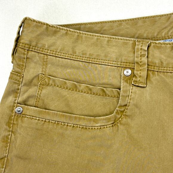 Tommy Bahama Mens 36x30 Chino Pants Tan Flat Front Stretch Cotton Tencel Blend - Picture 10 of 16
